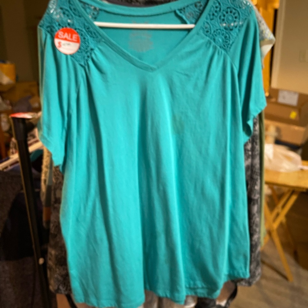Faded Glory Green blouse